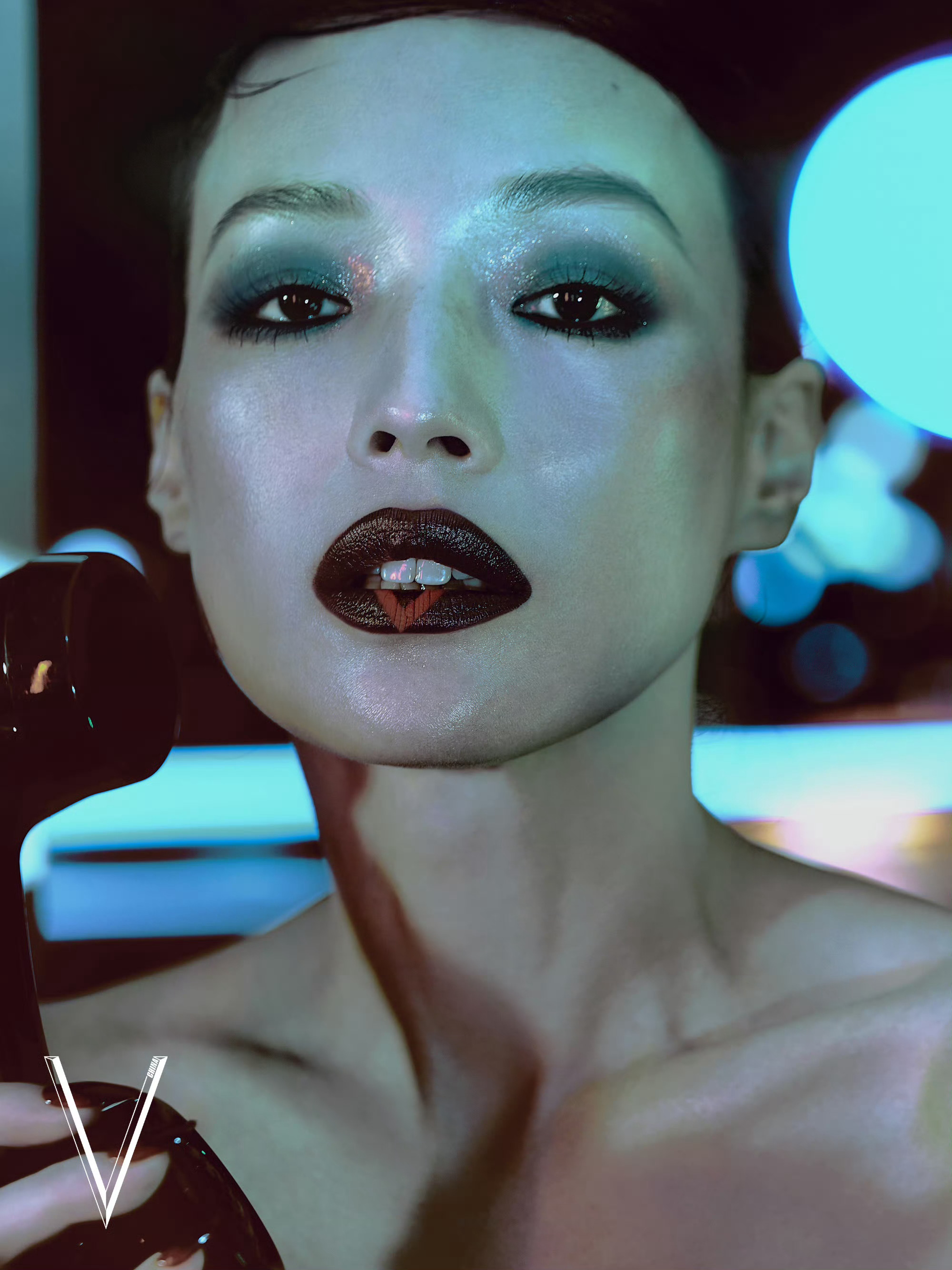 V杂志中文版三周年刊封面：舒淇 