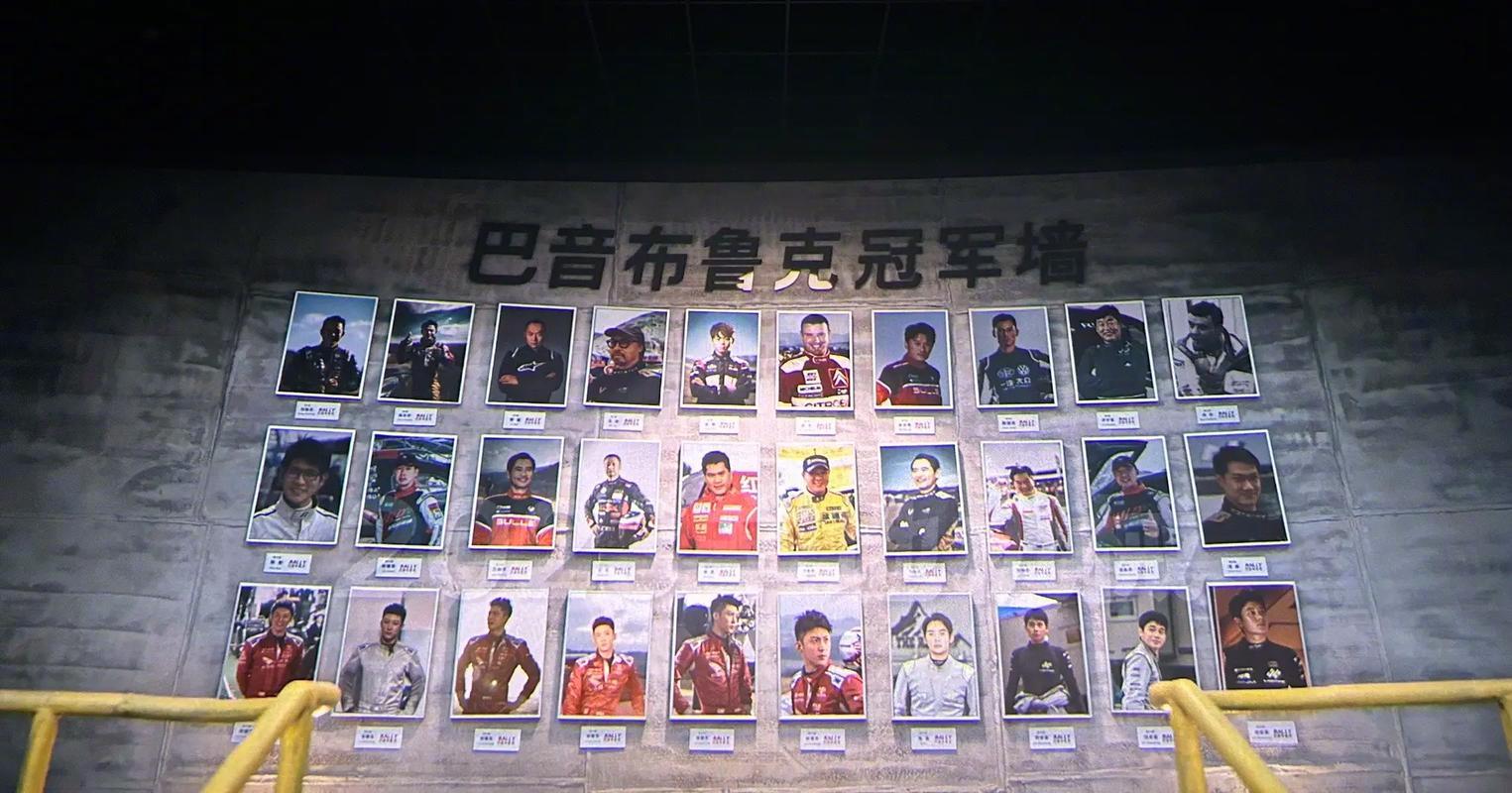 二刷《飞驰人生3》，最后那场赛车戏，在知道剧情的情况下看，还是很过瘾，很爽，很燃