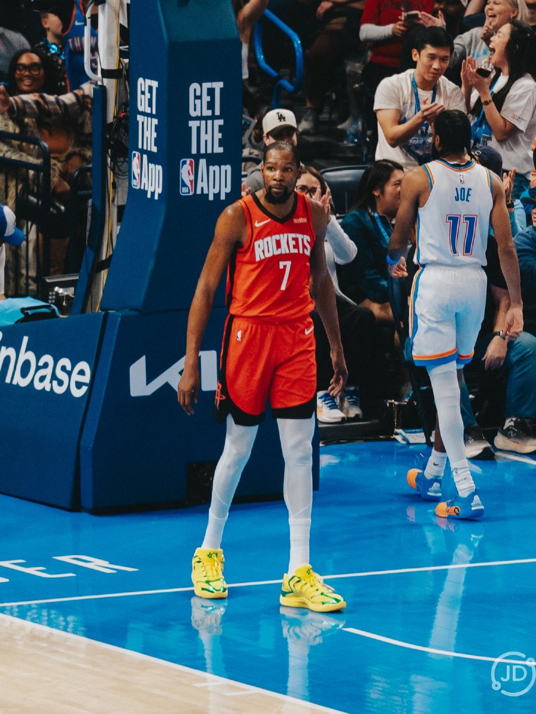 杜兰特本赛季面对季后赛球队的23场数据：场均25分5篮板5助攻3失误投篮命中率5