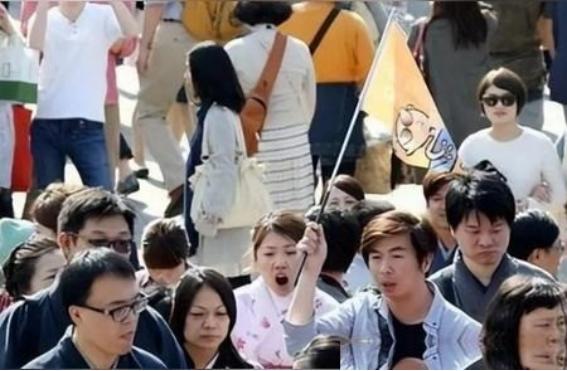 一位在日华人曾经说出了意味深长的话，他的大概意思便是，假如中日现在开战，那战场的
