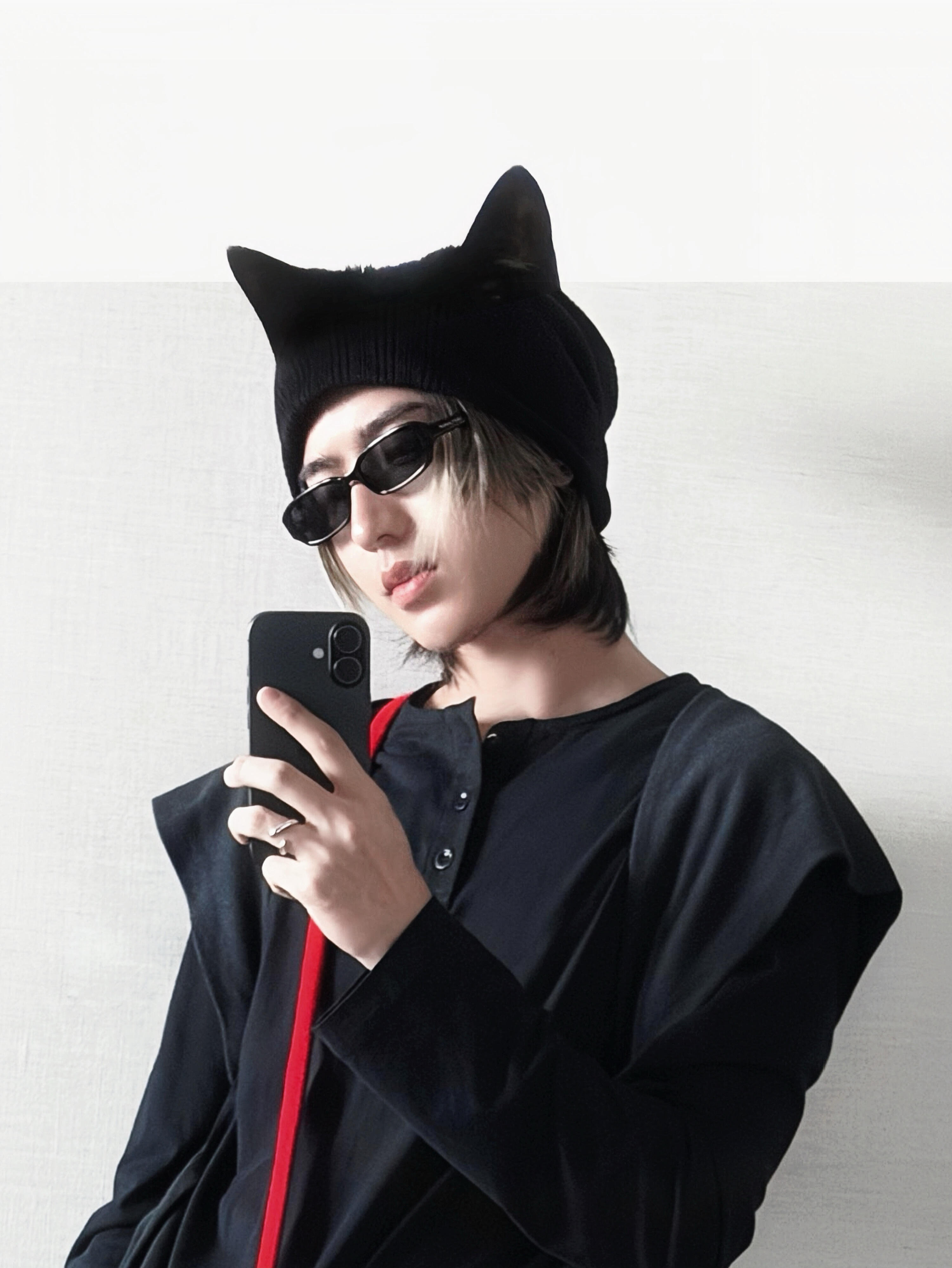 晚安，小猫自拍