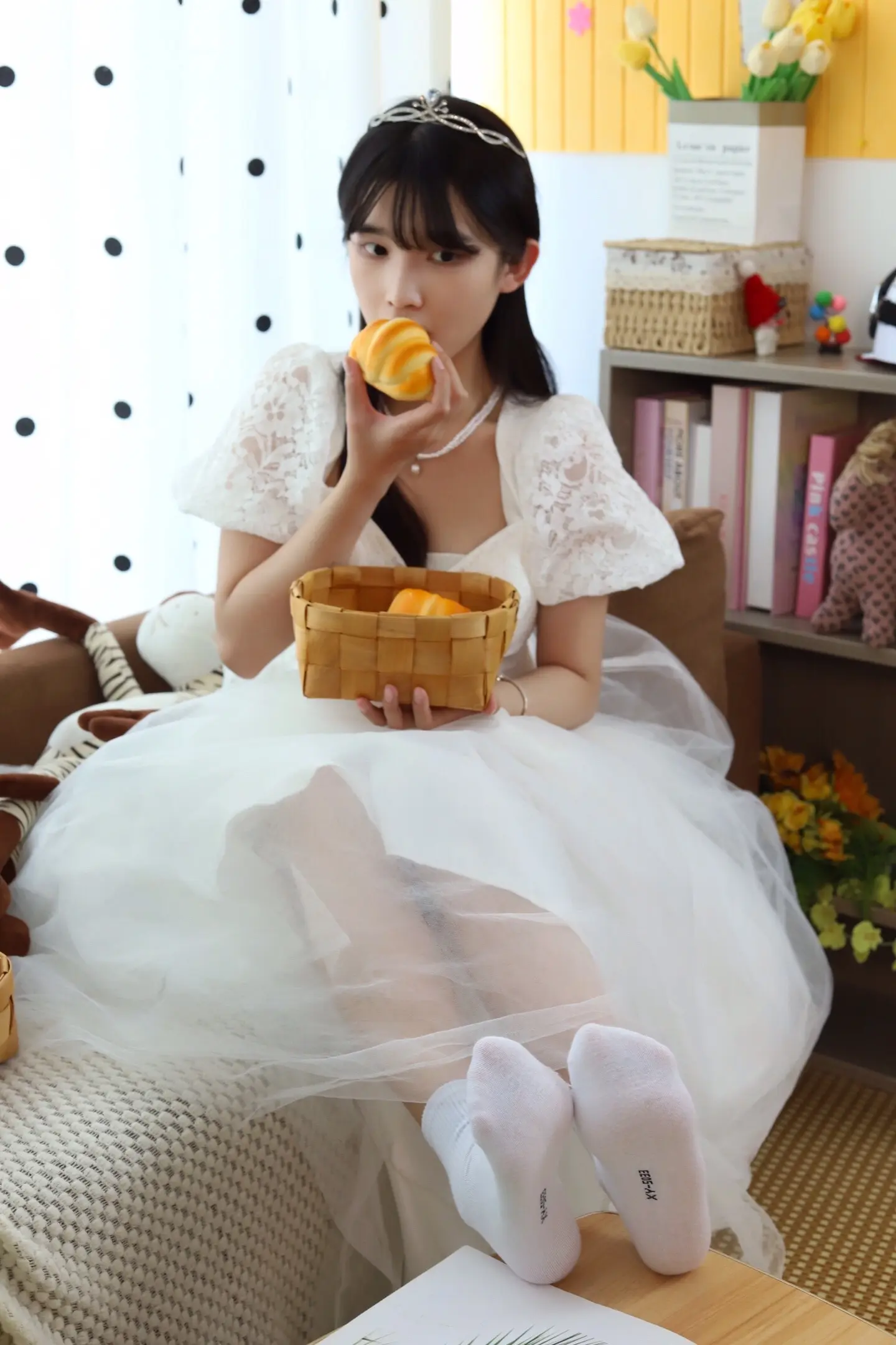 明知爱这种女孩子，也许只能如此