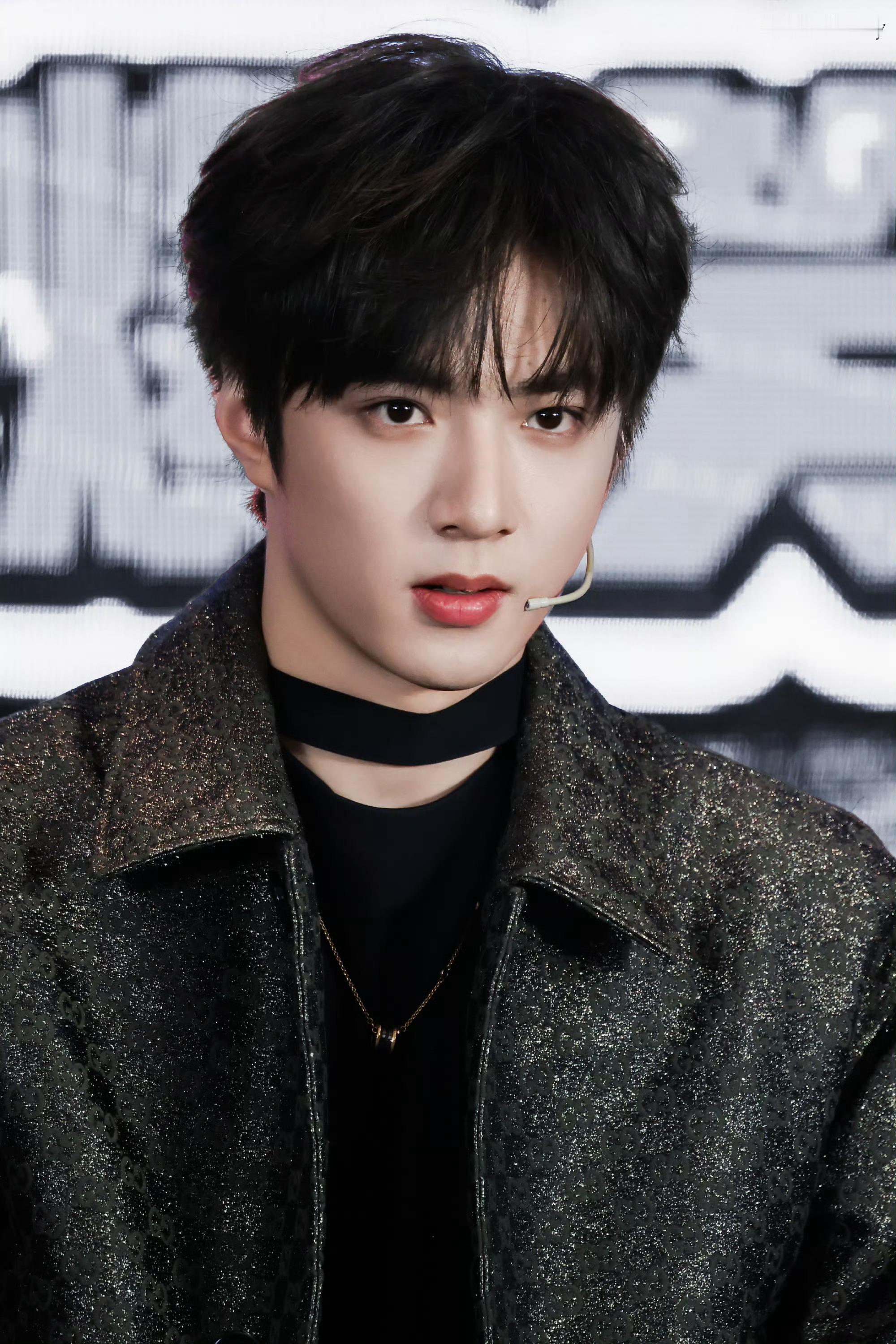 越长大越迷人的刘耀文🥹🥹 