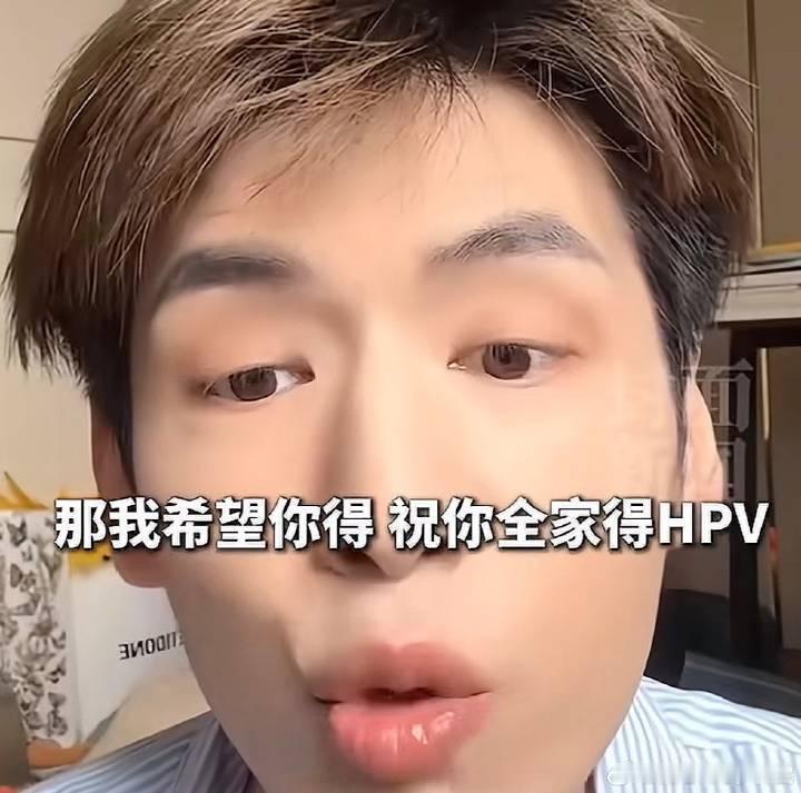 果然乐瑟长得都一样。 ​​​