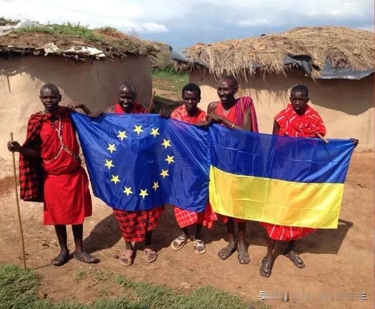 🌍 现在看来战争结束后,非洲人可以开始定居乌克兰。这样有助于乌克兰人口增长,不