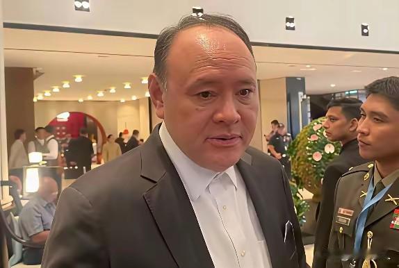 中国对菲律宾的援助是“包藏祸心”！这并非胡编乱造，这是菲律宾防长在刚刚召开的新加