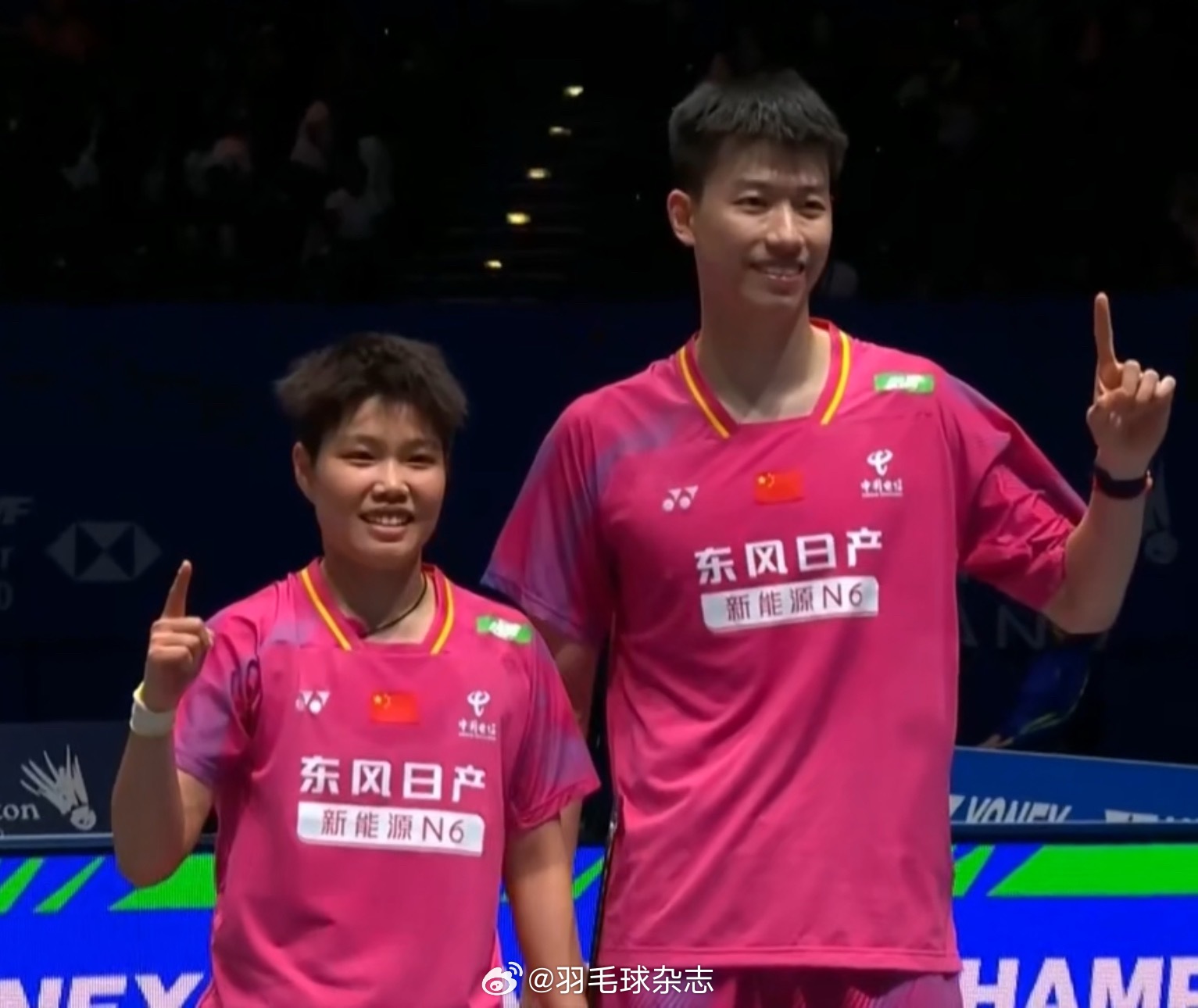 凤凰组合逆转晋级全英赛16强凤凰组合全英赛开门红“很好没问题”“谁能保证身体状态