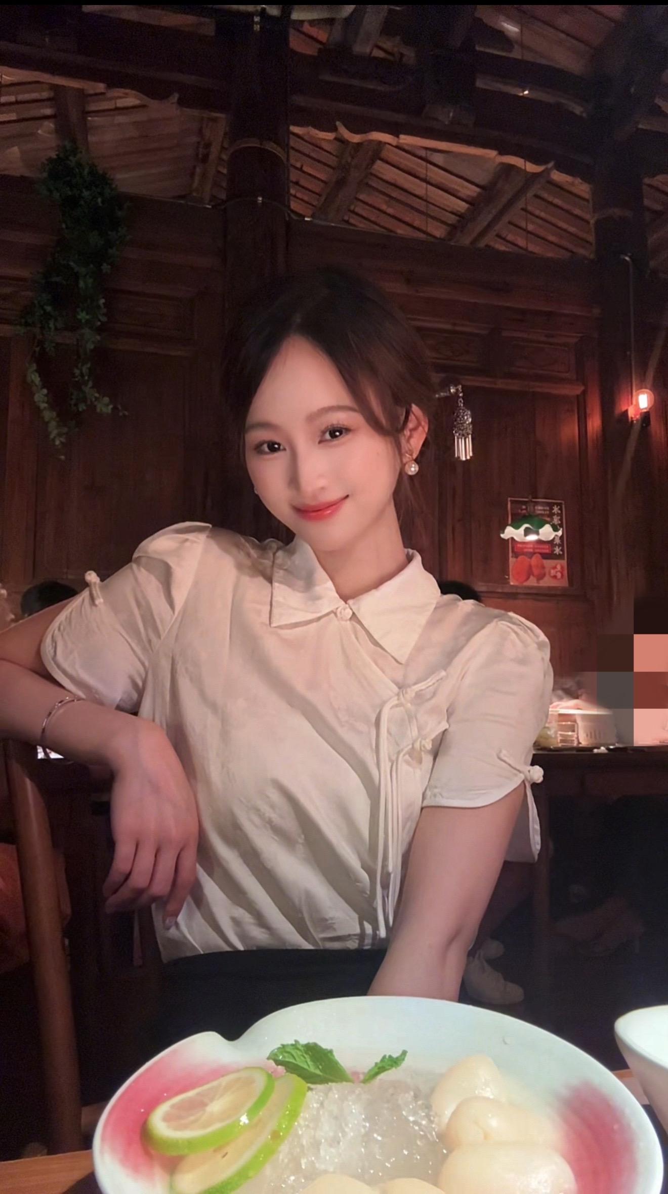 也许不一定有人在等我 但还是特此申请一下吧 休息维修中～