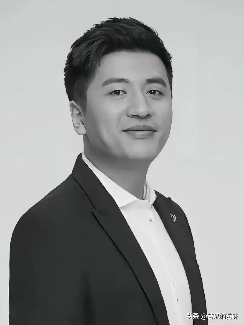 一个关于中国人长久的谣言因为昨天张雪峰的离去而被打破。那就是“国人仇富”，但事实