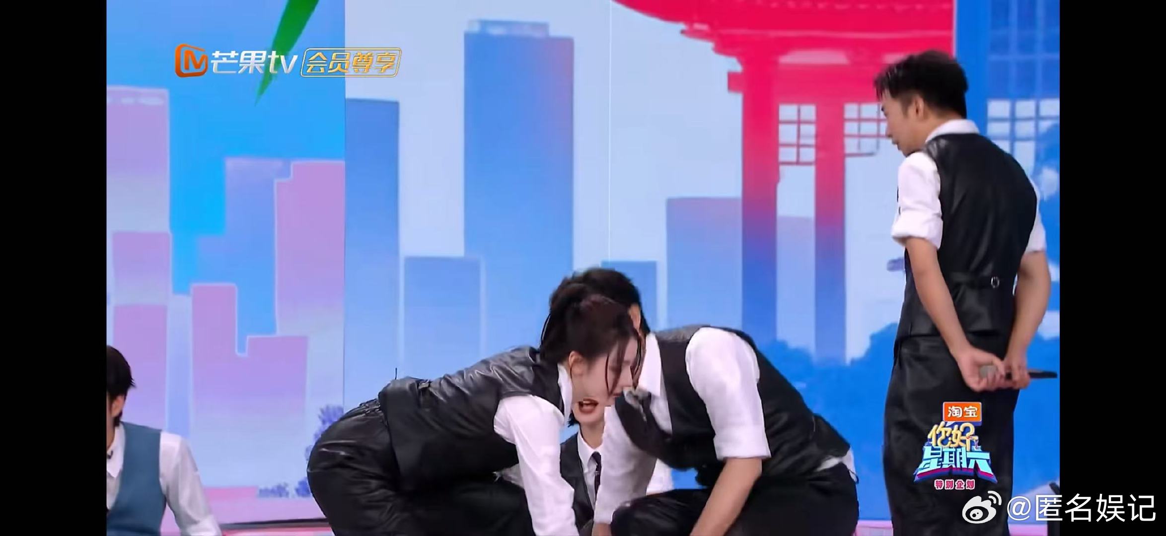 迪丽热巴陈飞宇cha了bigguy你好星期六迪丽热巴演绎 bigguy 又飒又美