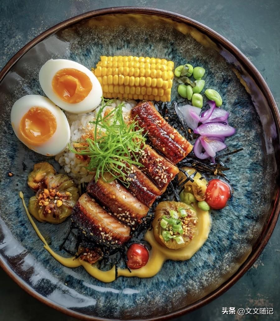 目前工资7000
但是天天得上班
日复一日，年复一年
想着能不能学做饭
然后上门