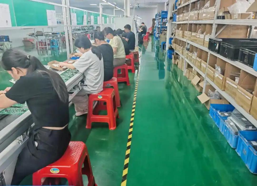 别骂我没出息！宁愿在家写头条赚仨瓜俩枣，也不挣那3000的窝囊费！
 
谁懂啊！