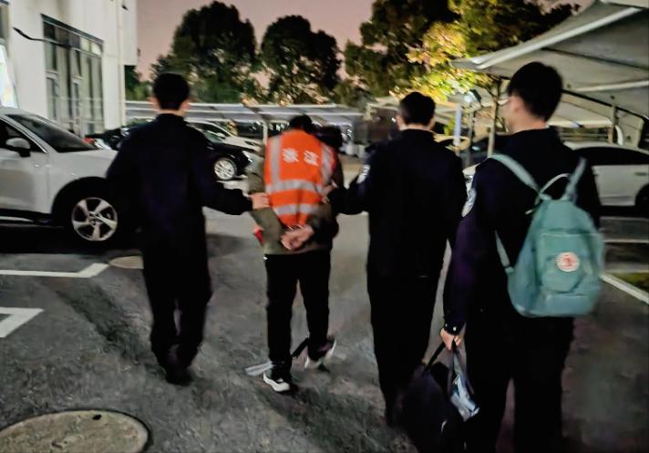 [微风]九三阅兵前24小时，重大间谍浮出水面，我国损失高等机密文件多达200多份