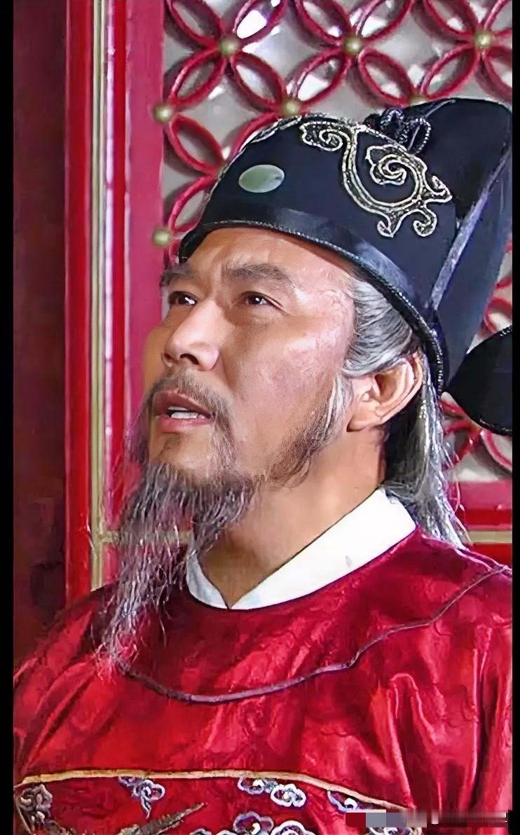 就冲着“我老了，你们看着办”这句话，李善长死得就不冤，不说是参与谋逆，至少是知情