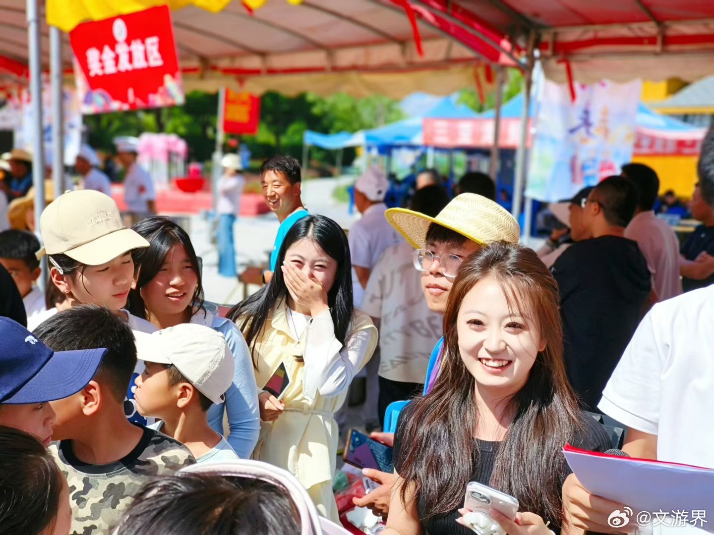 烟火升腾，百人同烤康乐味 甘肃康乐烧烤燃动八月 甘肃康乐东西协作育人才 8月8日