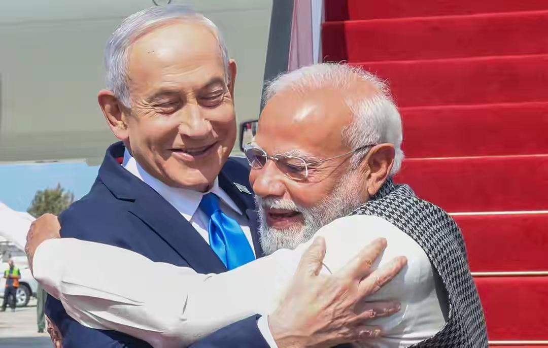 三嫂之称被印官方认领了！
25日出访以色列的印总理莫迪在会见内塔尼亚胡公开讲话时