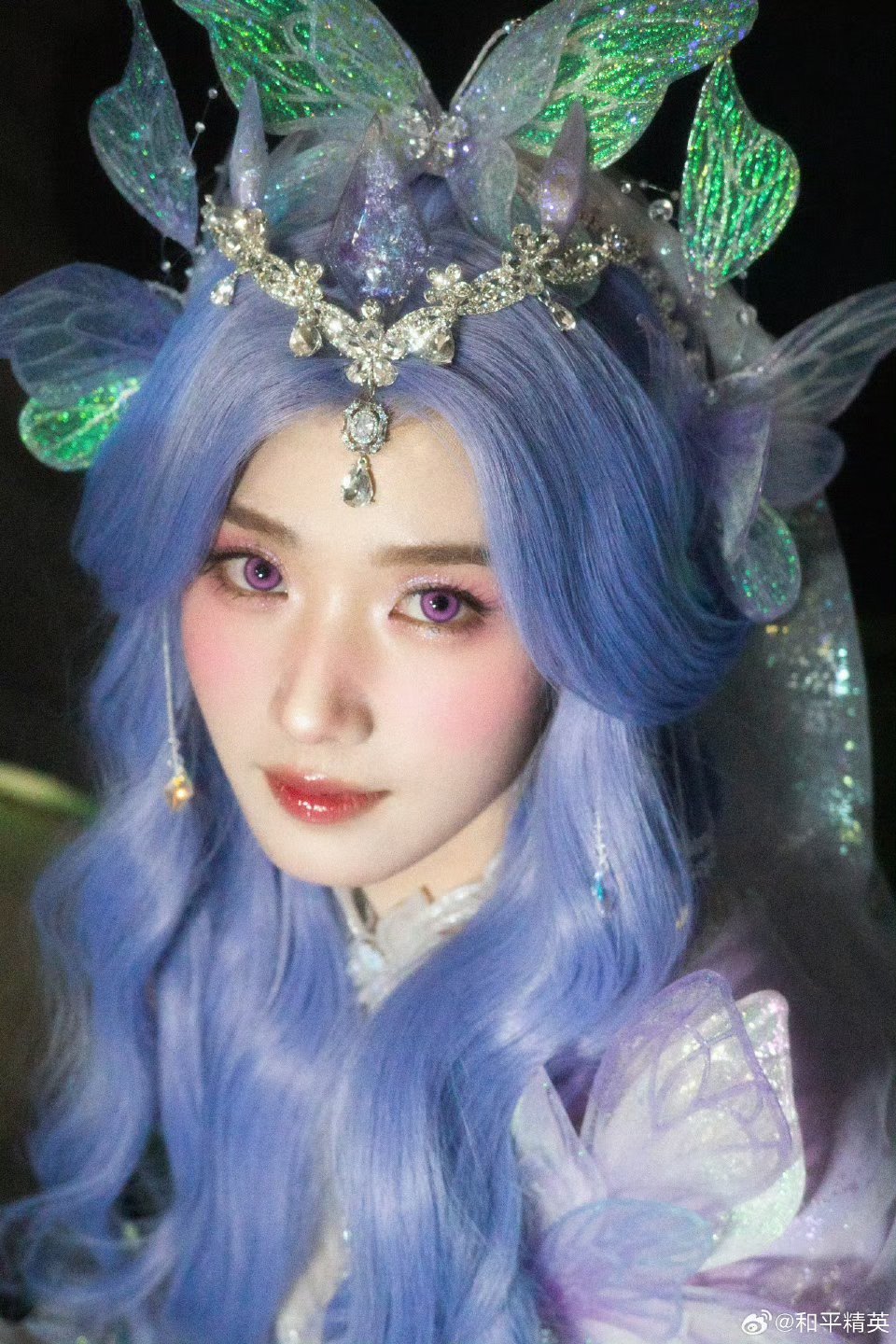 卢昱晓和平精英最新物料，古灵精怪的 