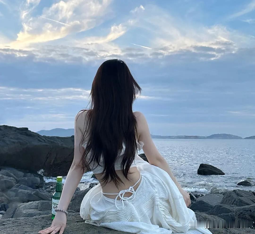 男人说这些话，明显就是不在乎了

1:把“我累了”，挂嘴边，只要你想让他陪你一会