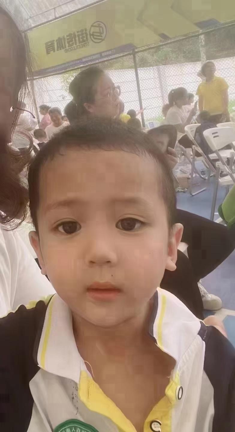 我在头条帮忙韶关站发布了一条其他求助：6月1日这个小孩子丢了，至今还未找到
广大