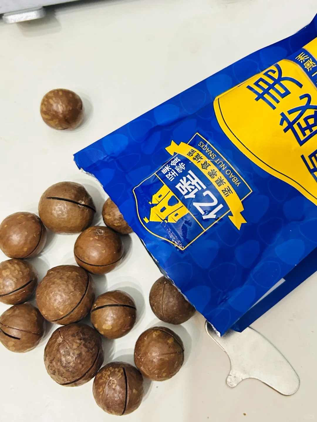 麻烦大数据把我推给爱吃夏威夷果的人 ！！
