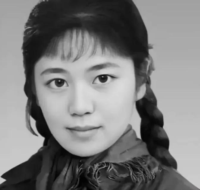 1977年，安徽女知青于文娟，返城前夜把自己给了农村小伙：“你对我的好，我无以为