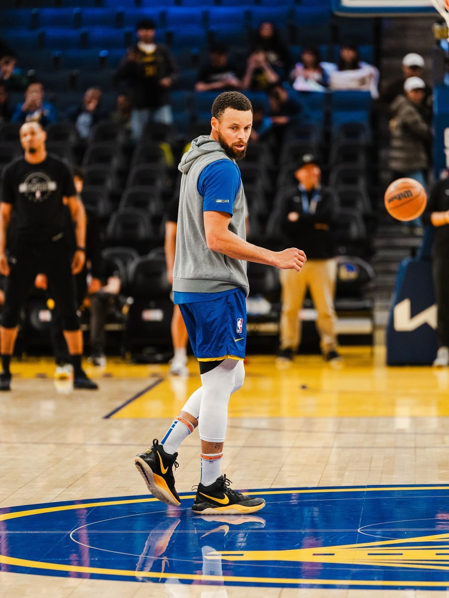 明天比赛见晚安斯蒂芬库里