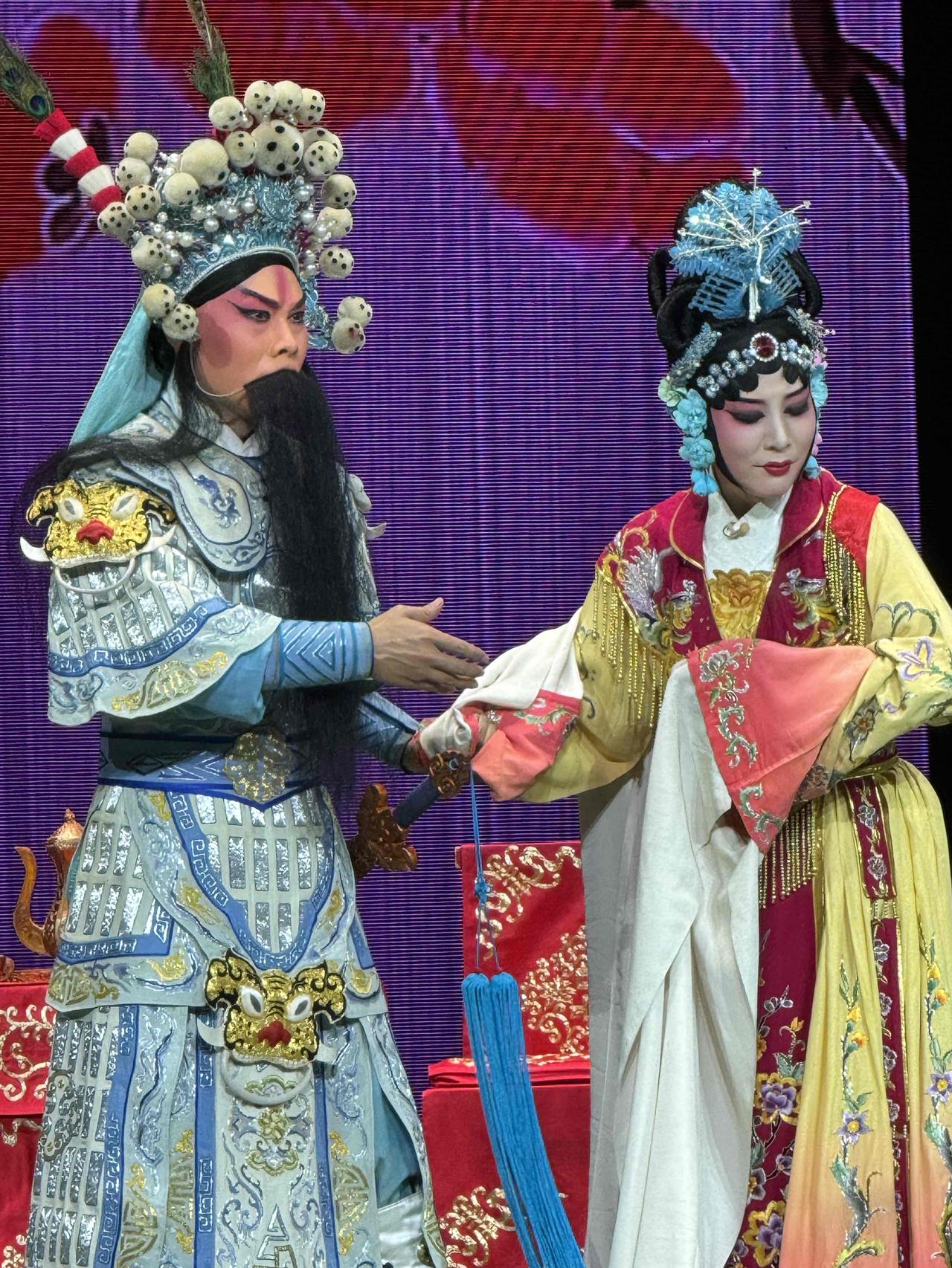 北京河北梆子剧团演出“吴汉杀死”