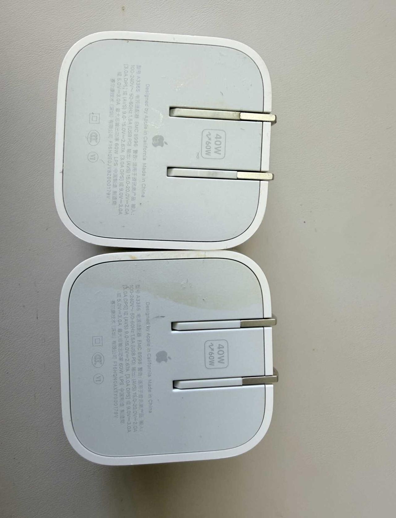 MacbookM5充电头夯爆了
7月底售后无解买了个新的插头
整一个月 没敢动插