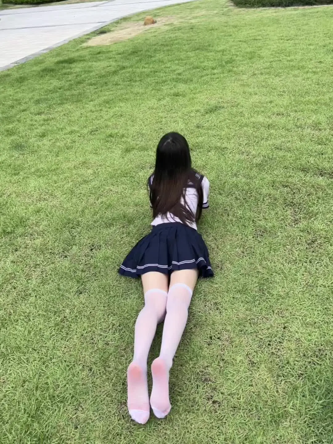 你假装听不懂的话 我不会再说第二遍了