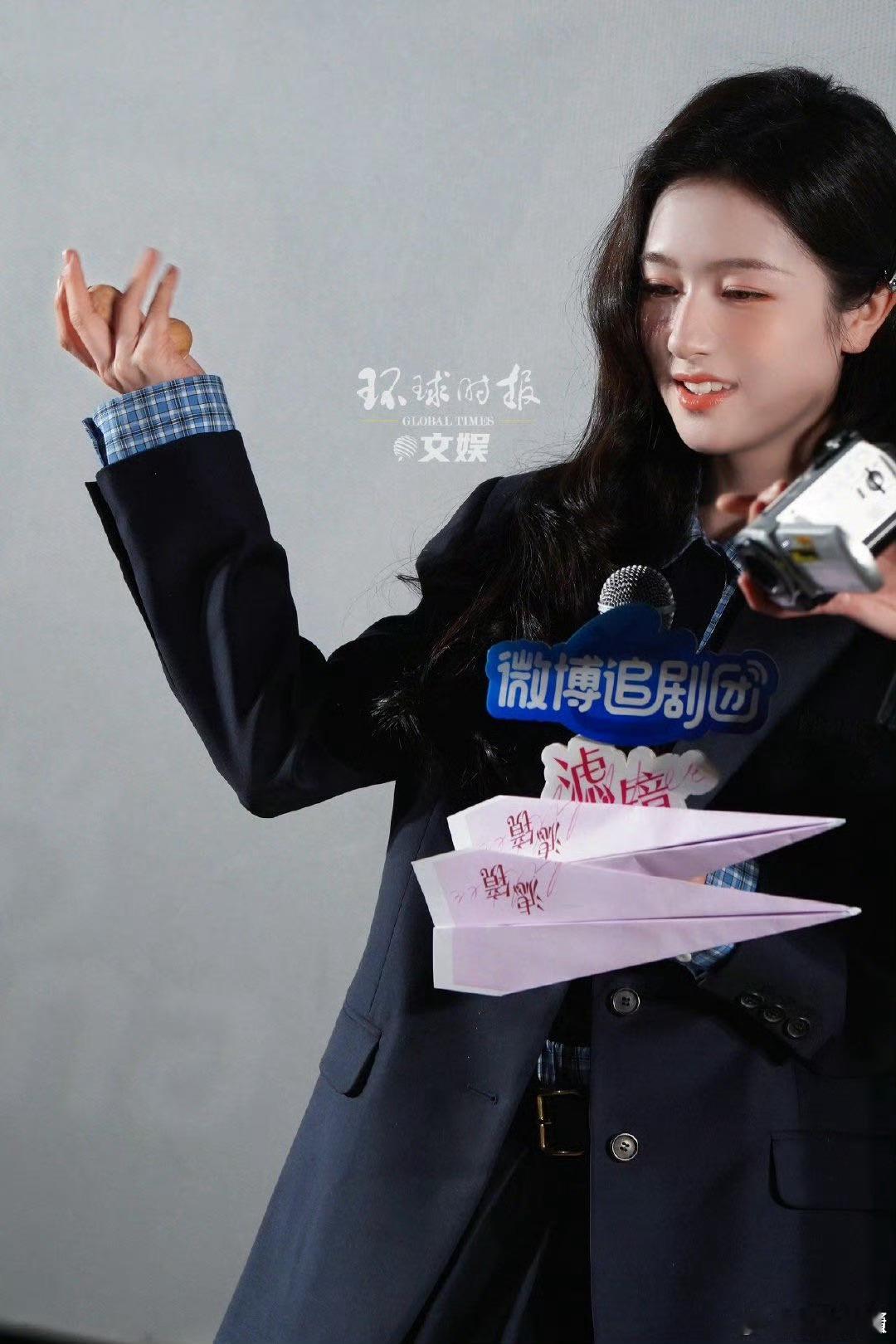 李兰迪模仿石矶娘娘 这个石矶娘娘的模仿真的太可爱了呀！滤镜什么时候播出呀，真的好