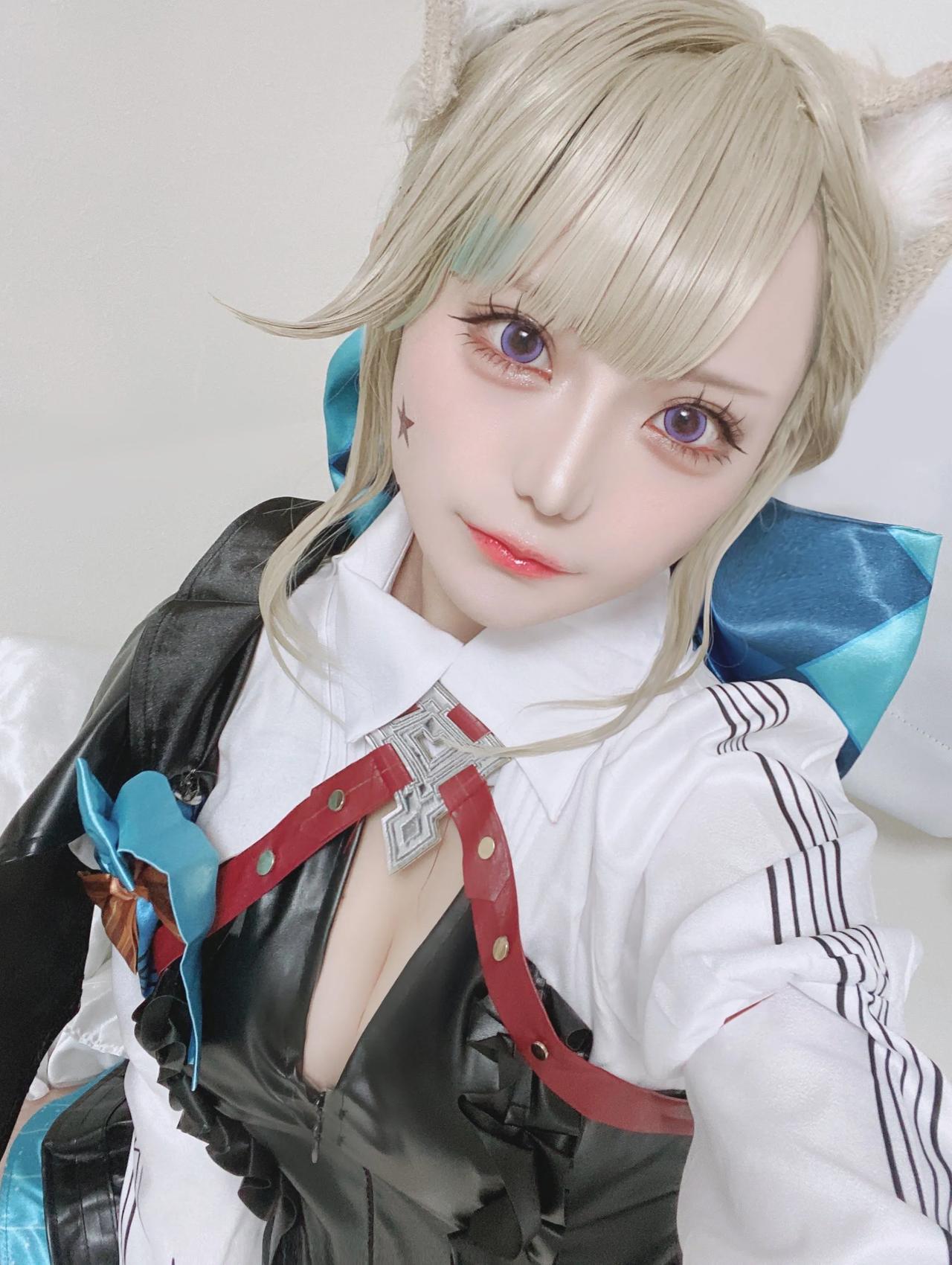 来自枫丹的魔术师，琳妮特!#游戏# #原神# #二次元#