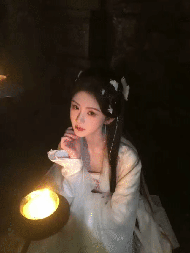 鞠婧祎 🍊蝴蝶👍🌈拿 
