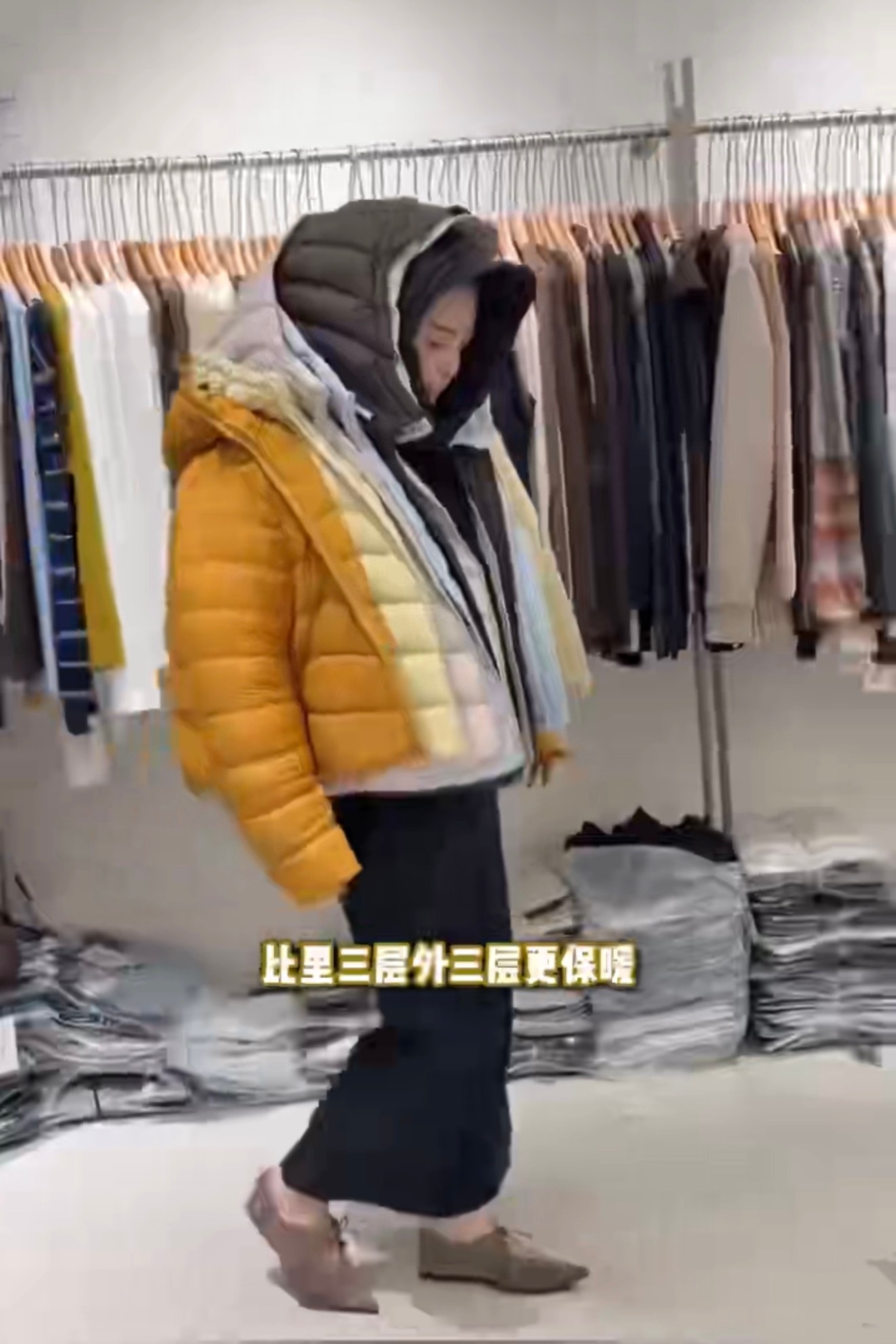北京纯过日子人的过冬打开方式囤上冬储菜，揣着糖炒栗子，屋里等暖气。出门裹厚外套，
