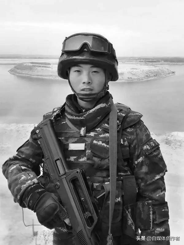 少年许国，此生无悔
 
何为当代青年最动人的模样？戍守山河的武警少年早已用赤诚给