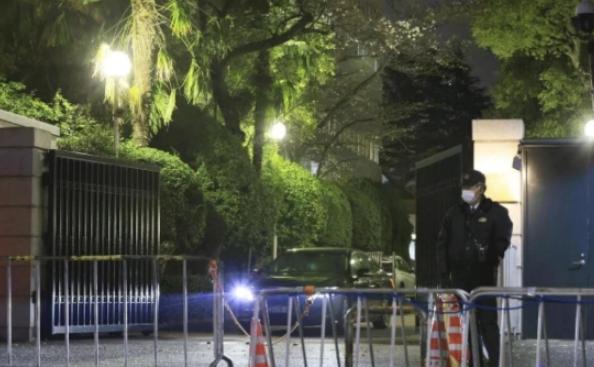 果不其然，日本审完，村田的口供改了，不是刺杀是自杀
 
3月24日深夜，日本朝日