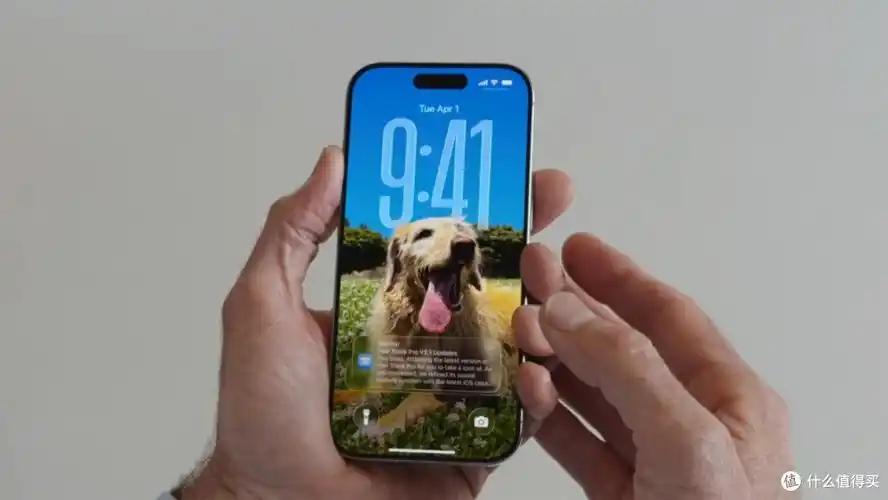 iOS26这次真的是大翻车了！

还记得iOS18刚更新的时候，就有很多人都说非
