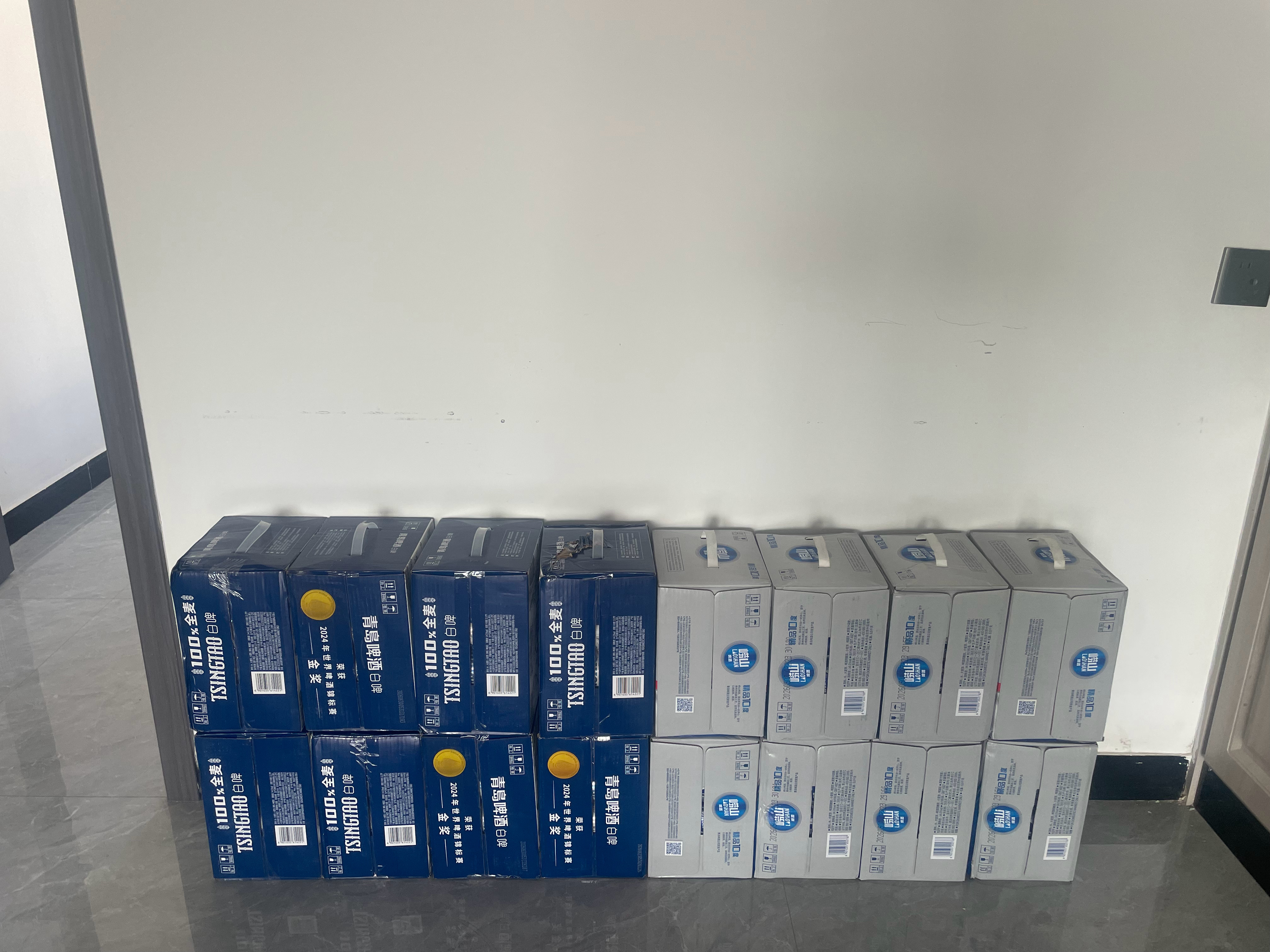 给老家寄点儿西北特产羔羊肉，东西肯定是好东西，运费也真的不便宜，好吃吗？好吃！像