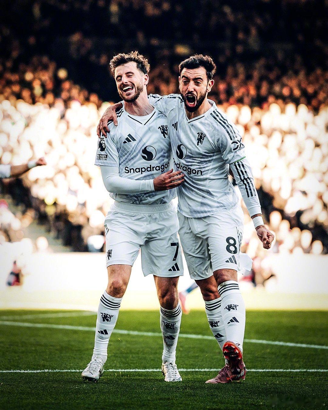 【水晶宫1比2曼联，看完全场的同学们来个四字成语！】英超