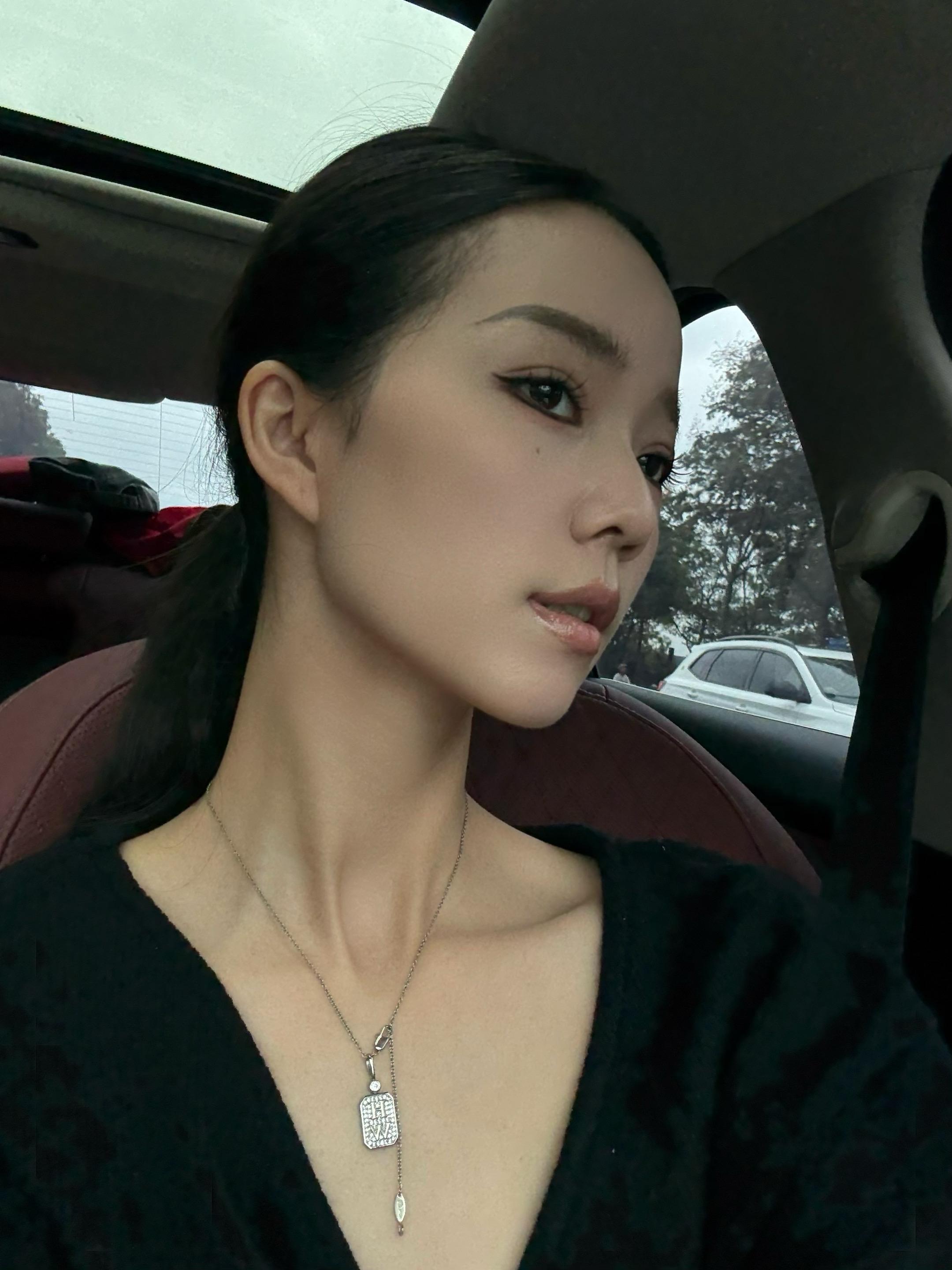 我唯一相信男人的话就是他说我很漂亮