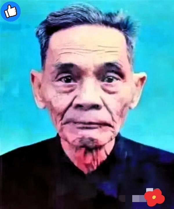 1988年两岸开放探亲时，

有个叫叶依奎的老人跟着队伍回了大陆，谁能想到这是他