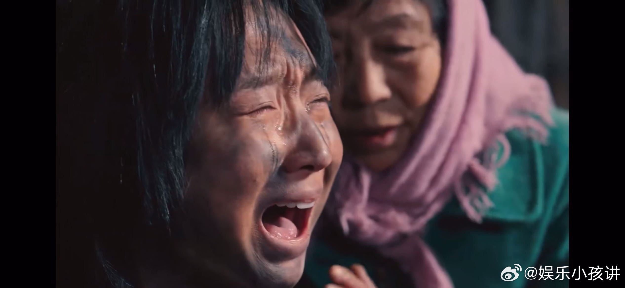 曲禾隐身的名字哑妹被救赎曲禾隐身的名字17年黑暗人生 曲禾的哑妹太有代入感！17