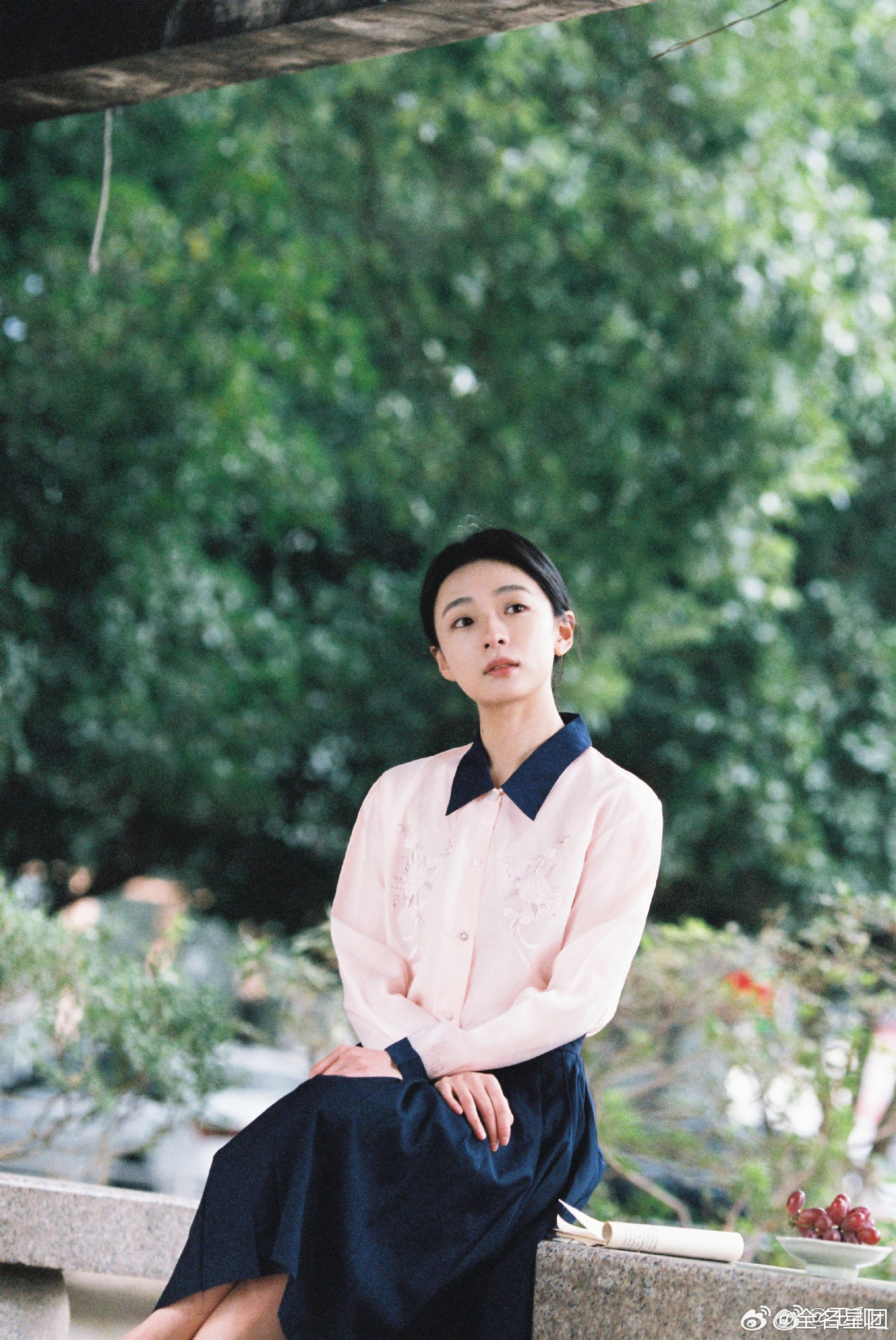 王和白月光女大王和带着白月光回来了王和白月光女大，王和带着白月光回来了。一眼沦陷