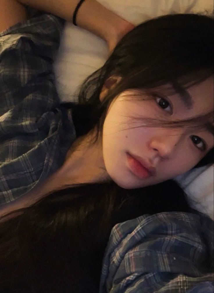250723 tripleS Sohyun朴昭玹 “什么时候来？”“床是我的ㅋㅋ