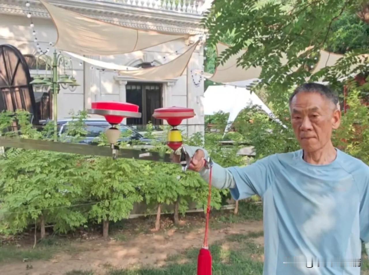 快来看看我新换的主页背景吧