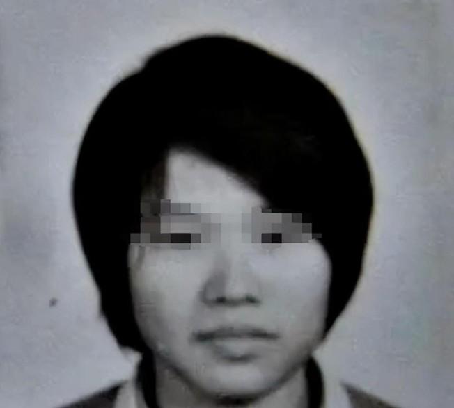 1965 年，重庆一“女子”拥有两套生殖系统，她十八岁先是嫁老公生下一子，后竟然
