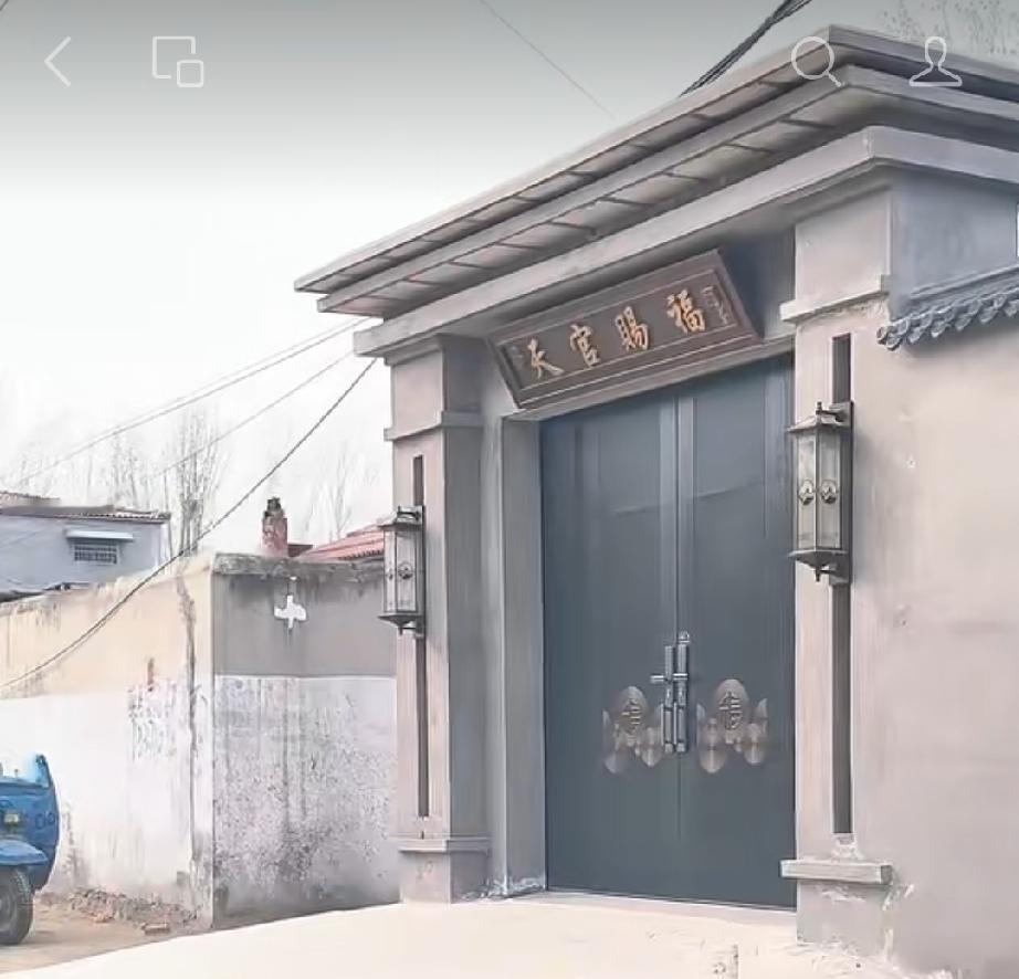 山东省济宁市梁山县拳铺镇古路沟村
古路沟村始建于明洪武年间，张氏先祖自嘉祥迁徙至