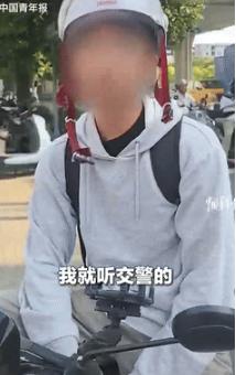 “讹人讹出新境界！”8月10日江苏苏州一小伙，在路上正常行驶，却突然与逆行而来的