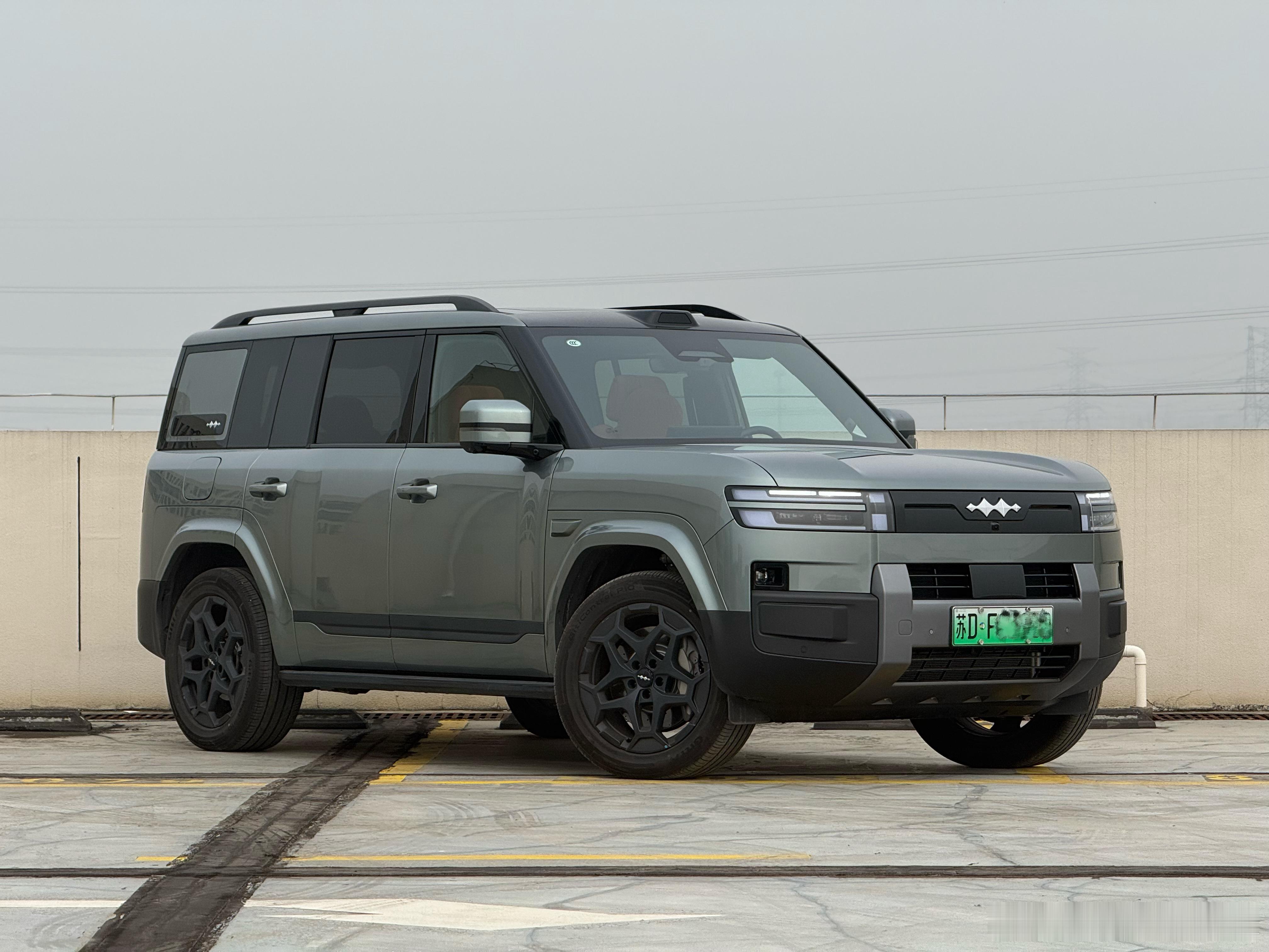 这两天开现象级爆款车型说真的，一开上就感觉非常的愉悦，情绪价值真的会让你忘掉这台