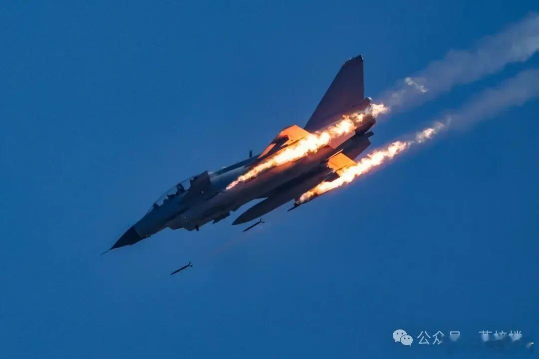 如果战争今夜打响！从未感觉到战争如此之近！今天火箭军表态，假如战争今天爆发！中国