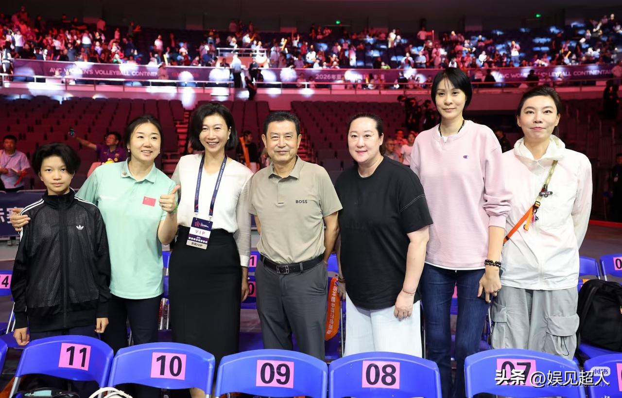 陈忠和带过的徒弟，那可不止一两个，整整“黄金一代”都是他一手带出来的！

他20